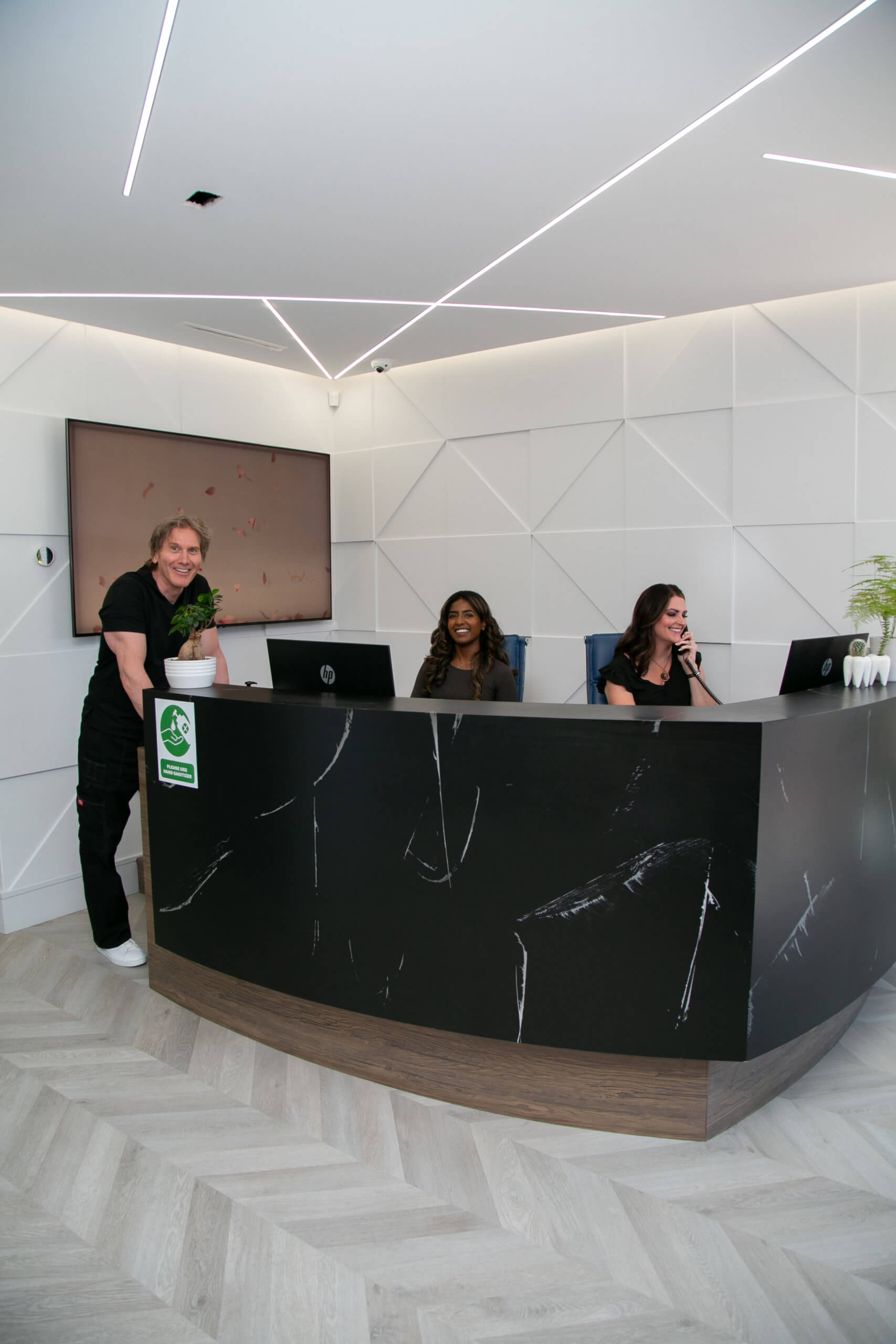 Home GT Dental Centre: Cosmetic and Family Dentist in Whitby | Dentist Whitby GT Dental Centre: Cosmetic and Family Dentist in Whitby | Dentist Whitby